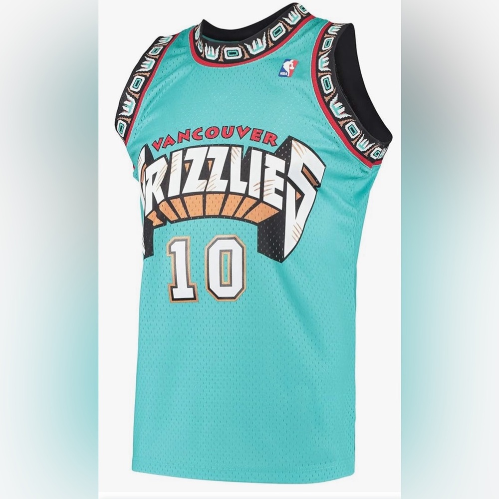 MIKE BIBBY JERSEY (Youth Size 8) - officially licensed Vancouver Grizzlies 🔥🏀